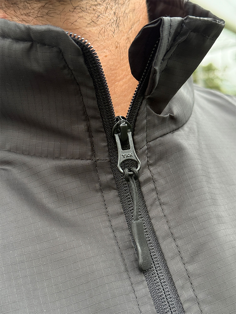 Imagen Chubasquero 3.jpg